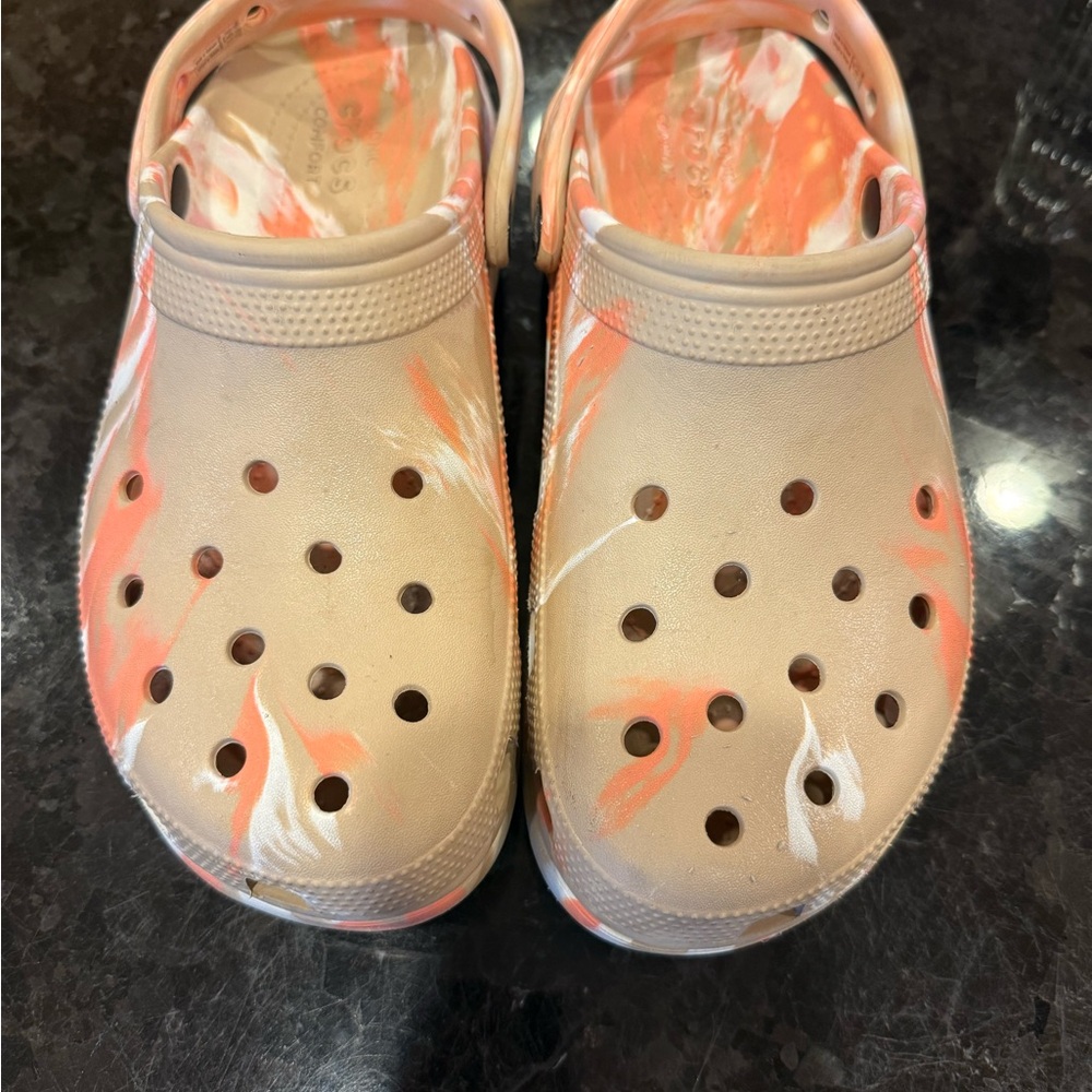 Womens Beige and Coral Camo platform crocs